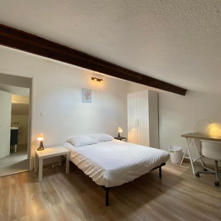 Les Cosy De Nancy - Mister Charles Sous Les Toits, Place Du Marche 4* Eksteriør billede